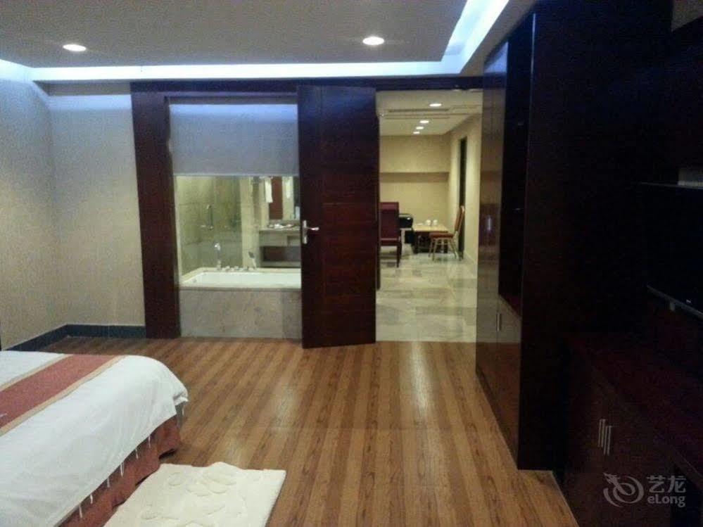 Grand Villa hotel Canton Esterno foto