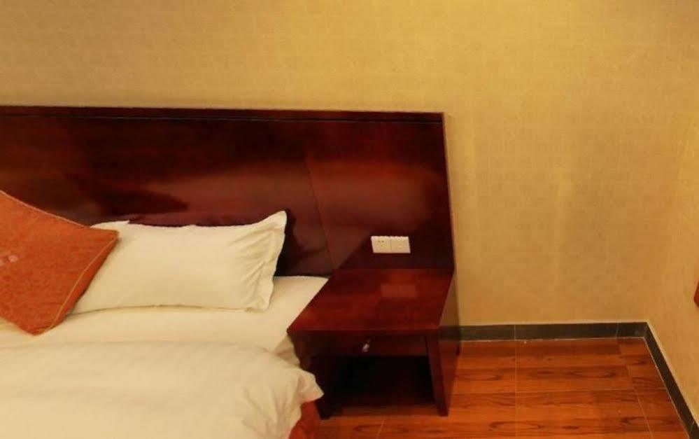 Grand Villa hotel Canton Esterno foto